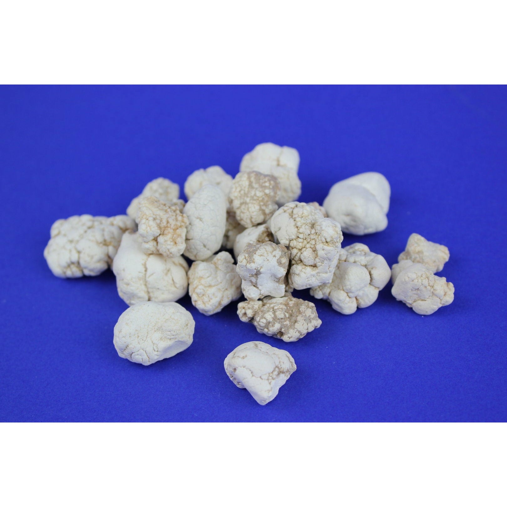 Magnesite for water treatment